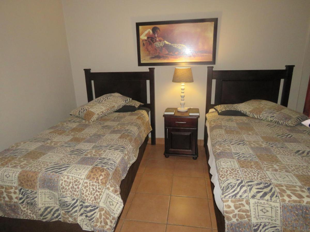 Villa Dumehlezi Self Catering Sodwana Bay Exterior foto